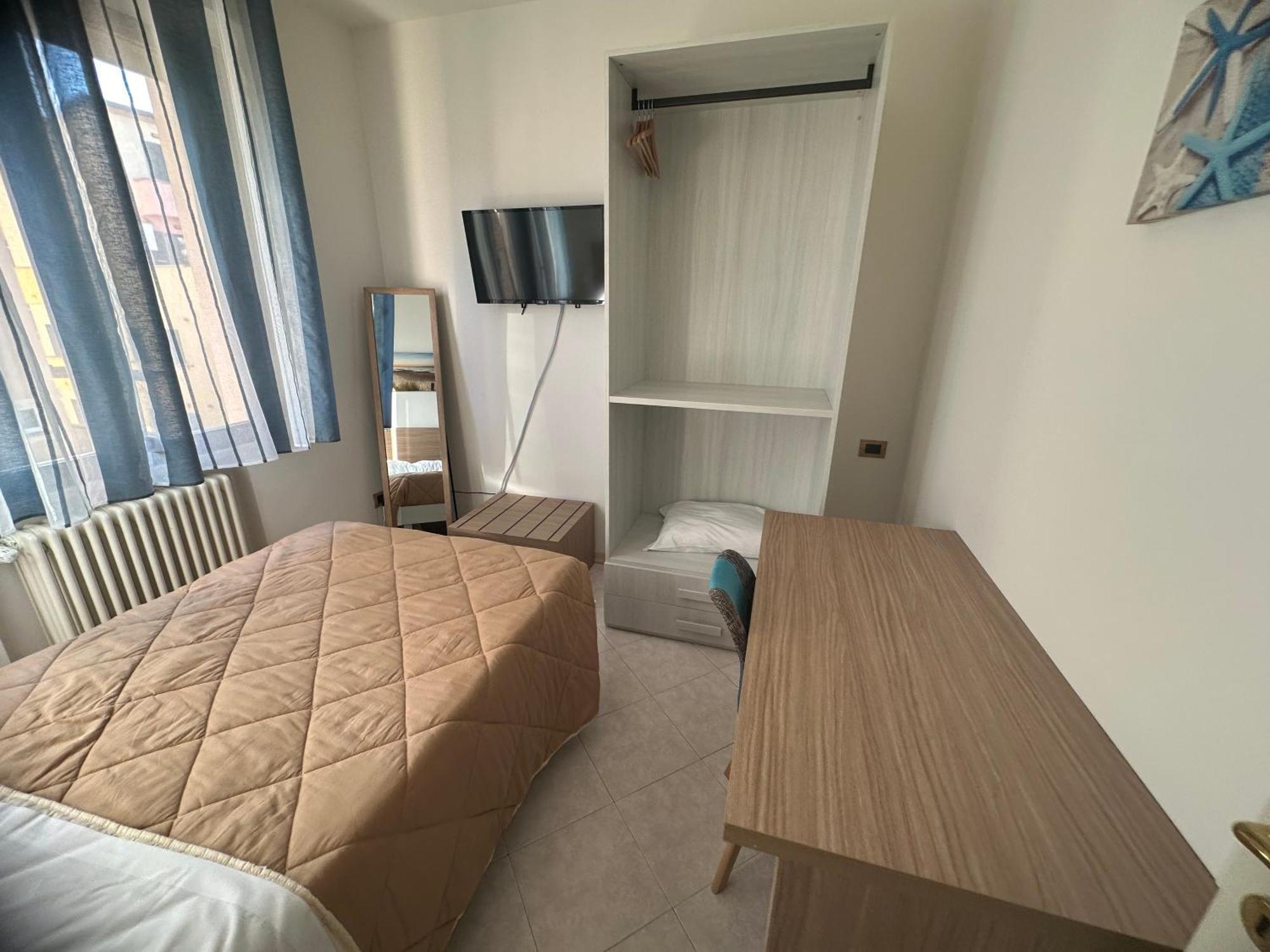 Beach House Holiday Apartments Rimini Luaran gambar