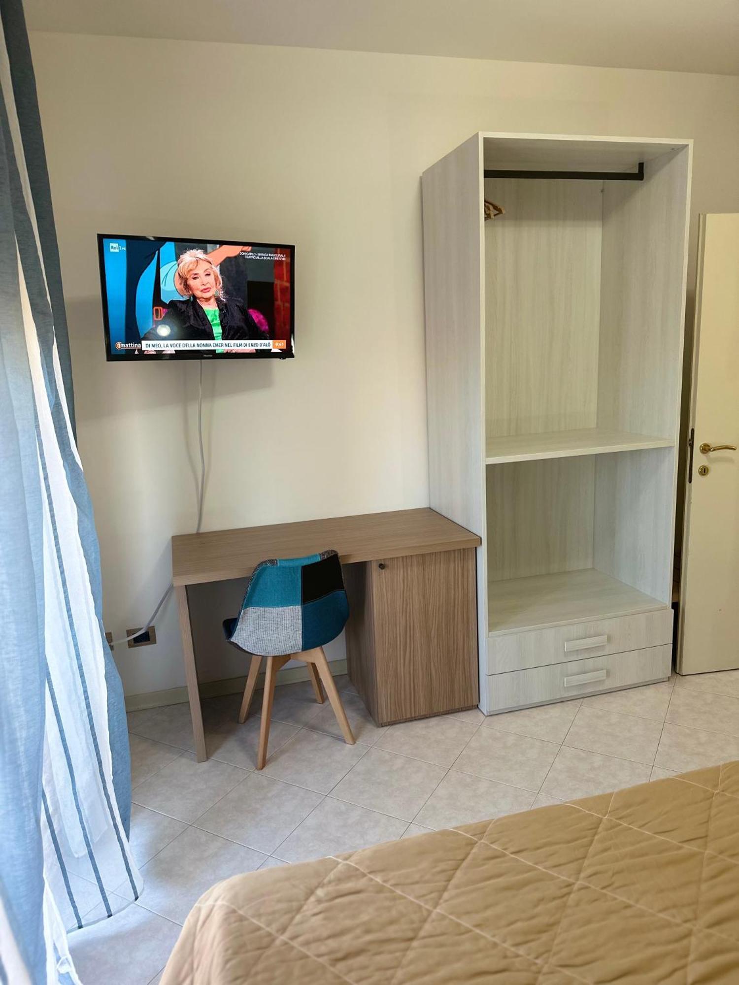 Beach House Holiday Apartments Rimini Luaran gambar