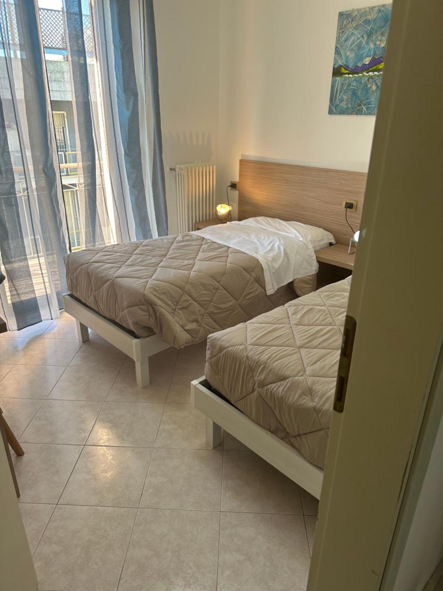 Beach House Holiday Apartments Rimini Luaran gambar