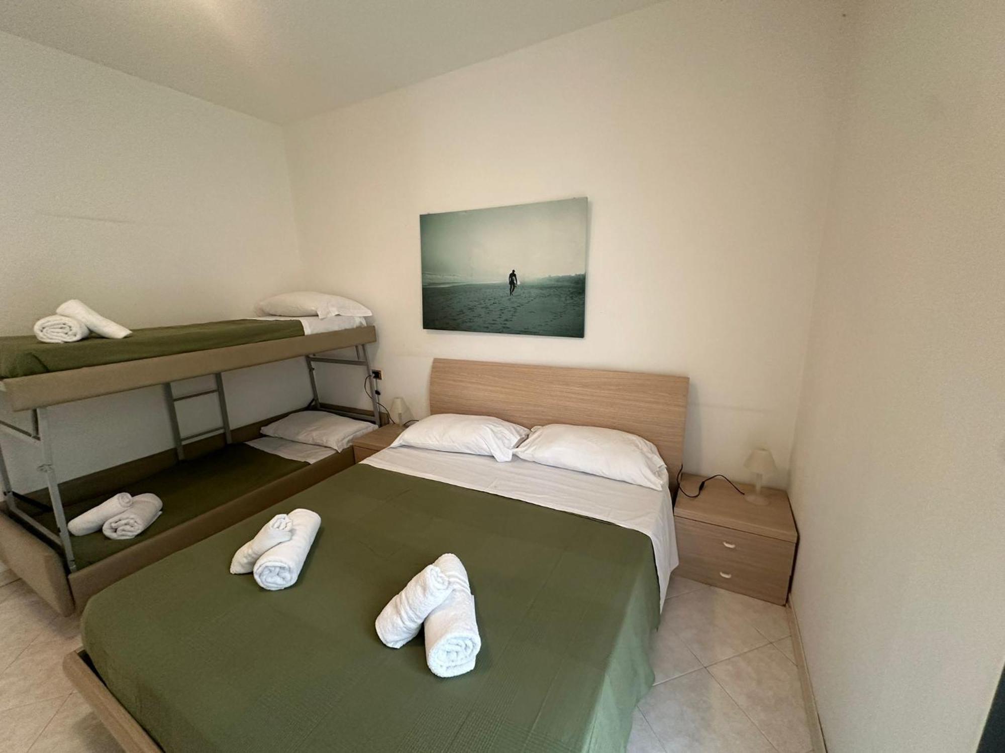 Beach House Holiday Apartments Rimini Luaran gambar