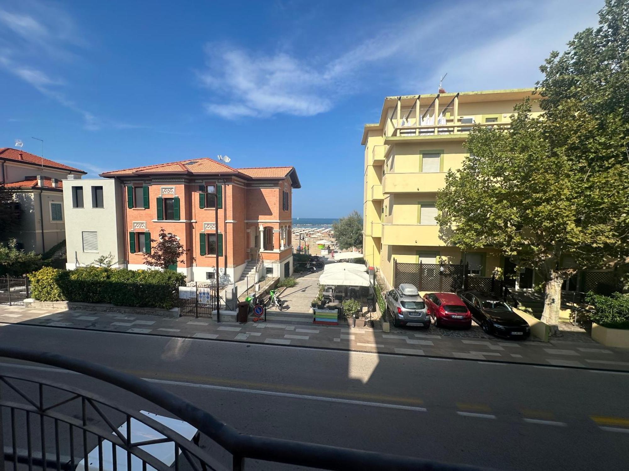 Beach House Holiday Apartments Rimini Luaran gambar