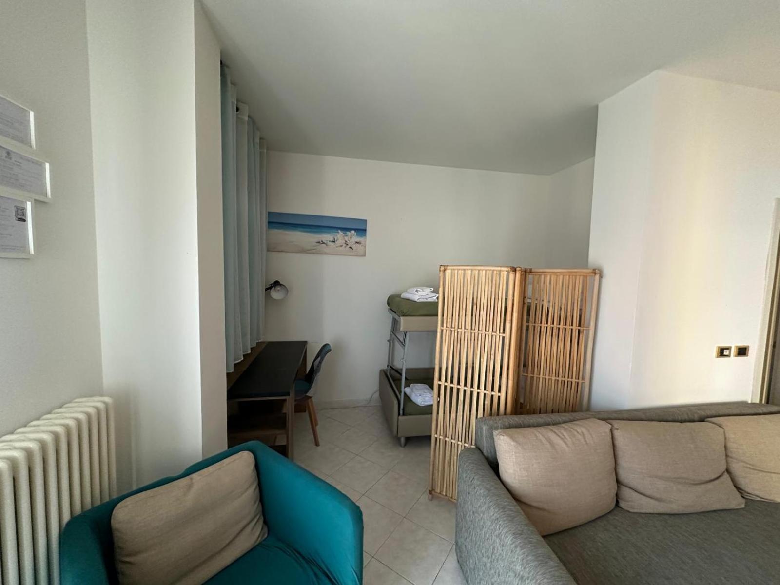 Beach House Holiday Apartments Rimini Luaran gambar