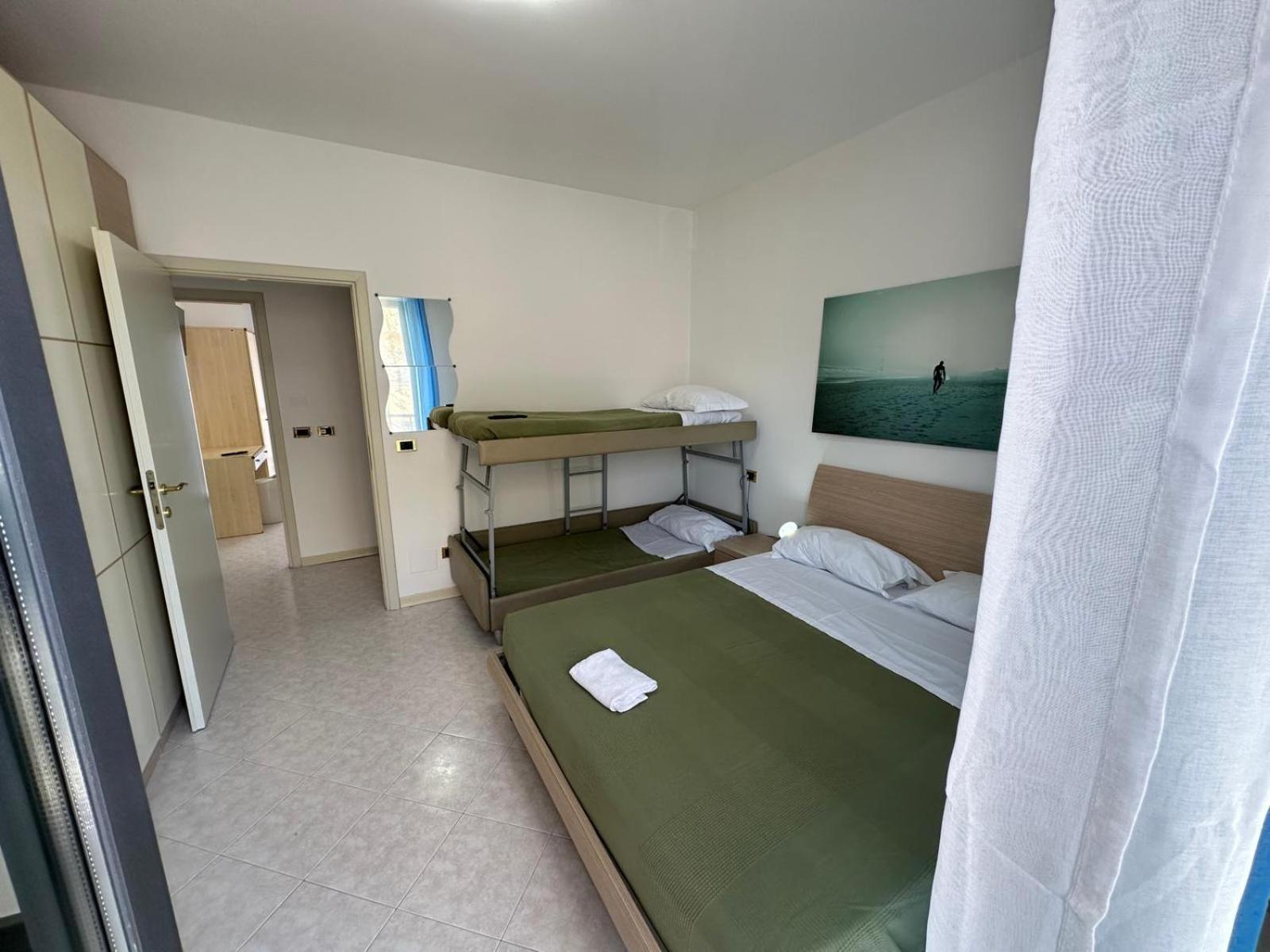 Beach House Holiday Apartments Rimini Luaran gambar